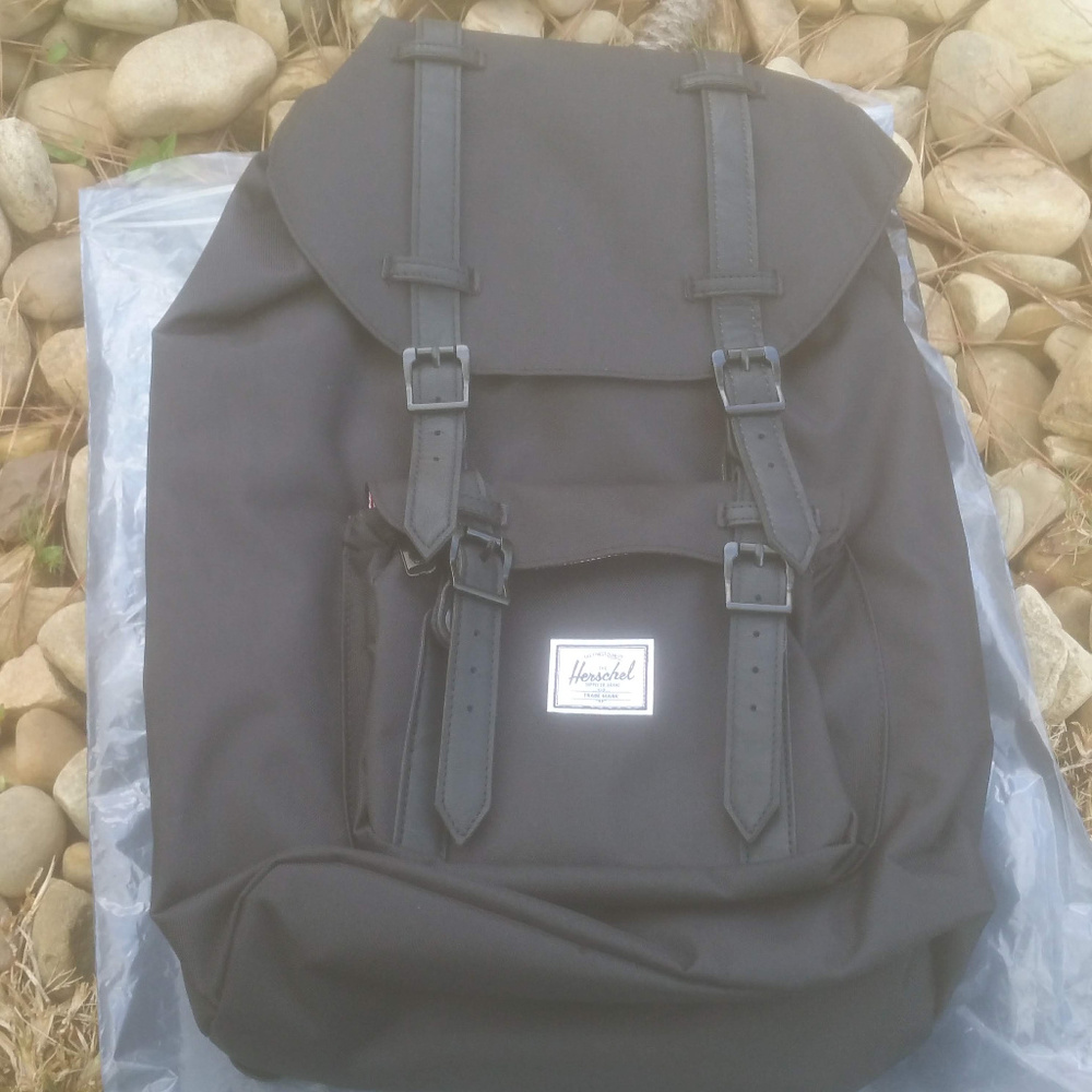 Herschel Little America Backpack